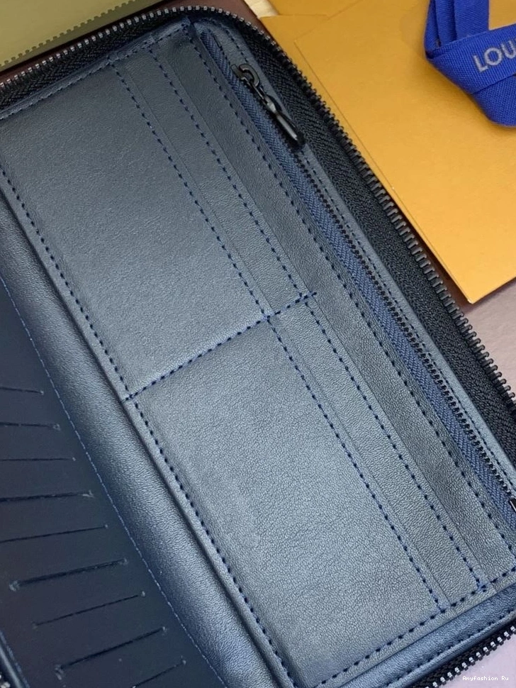 Wallets Trendsetting Vuitton Purse 68213 Louis 0802